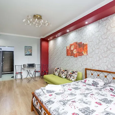 Золотой Квадрат, Центр Алматы! Exterior photo