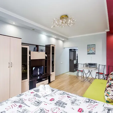 Золотой Квадрат, Центр Алматы! Exterior photo