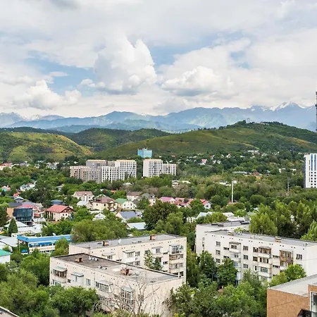 Золотой Квадрат, Центр Алматы! Exterior photo